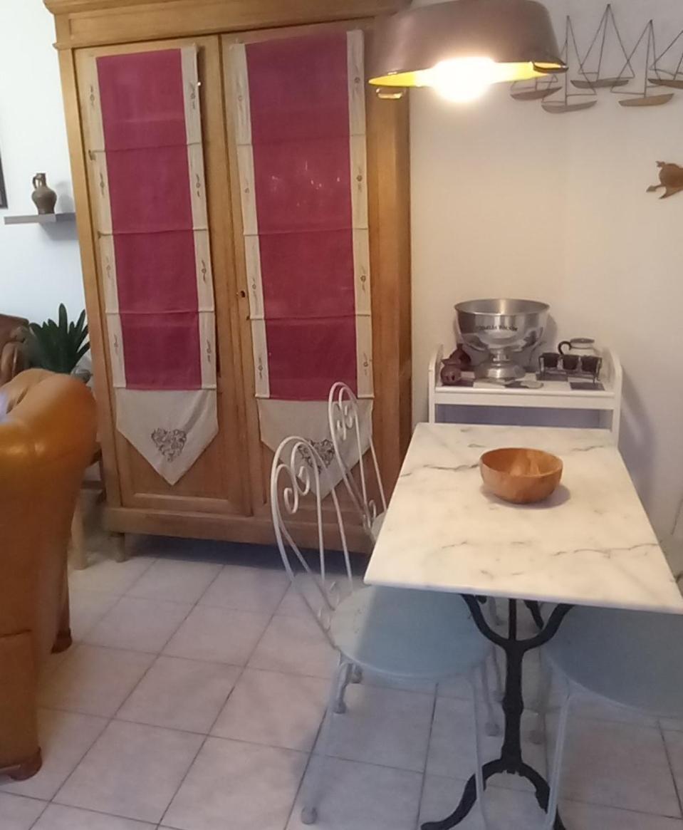 Saint-Martin-Lez-Tatinghem La Petite Maison מראה חיצוני תמונה